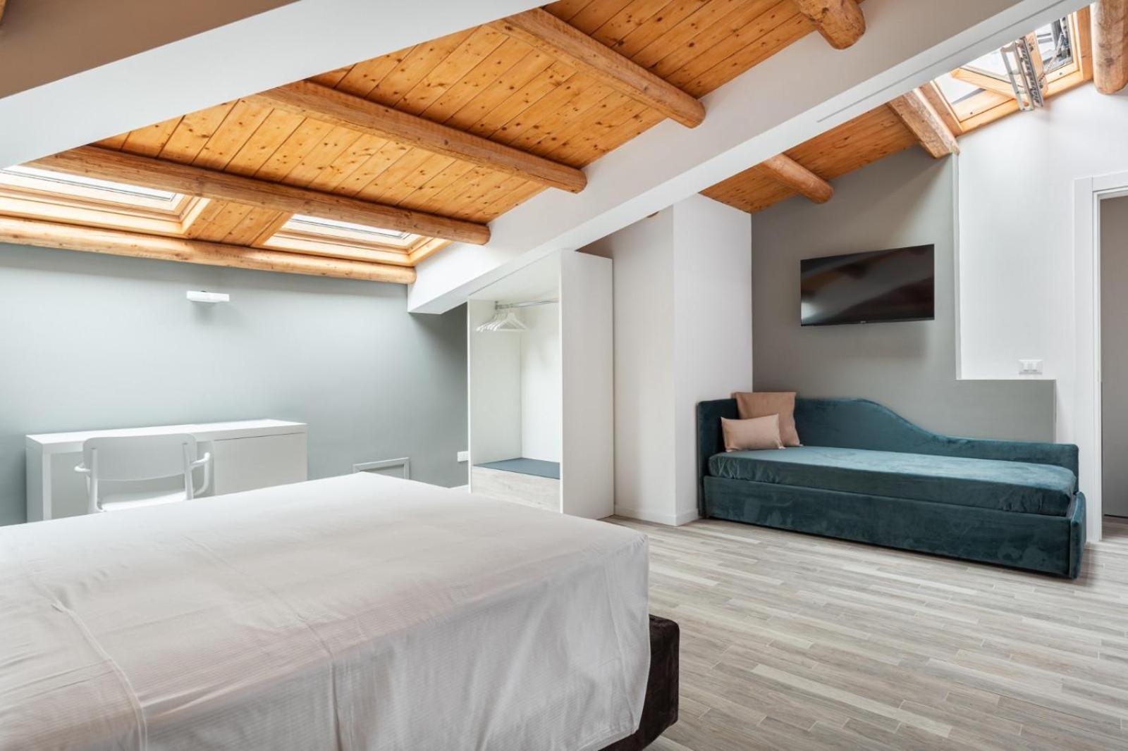 La Terrazza Su Dante Rooms ปาแลร์โม ภายนอก รูปภาพ